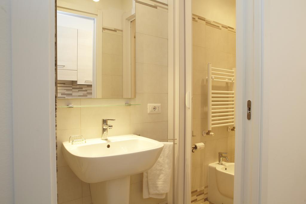 Zia Apartment Rom Rum bild